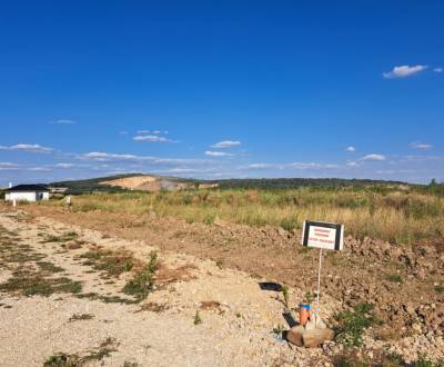 Prodej Pozemky - bydlení, Pozemky - bydlení, Nitra, Slovensko