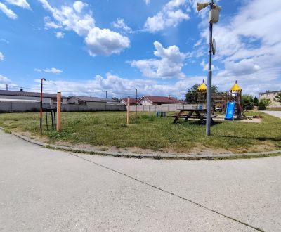 Prodej Pozemky - bydlení, Pozemky - bydlení, Za bytovkou, Malacky, Slo