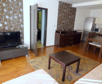 Pronájem Byt 3+1, Byt 3+1, Bakossova, Banská Bystrica, Slovensko