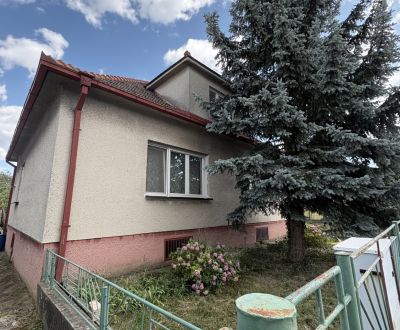 Pronájem Rodinný dům, Rodinný dům, Oskorušová, Bratislava - Dúbravka, 