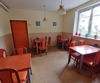 Restaurace k prodeji ve Vrútkách: Vybavená a připravená k provozu