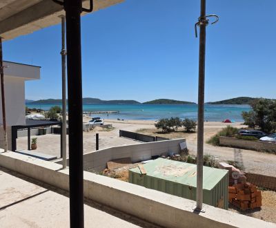 CHORVATSKO - Apartmány ve výstavbě 50 m od moře - SRIMA, VODICE