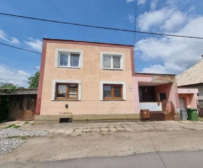 Prodej Rodinný dům, Rodinný dům, Šípošova, Levice, Slovensko