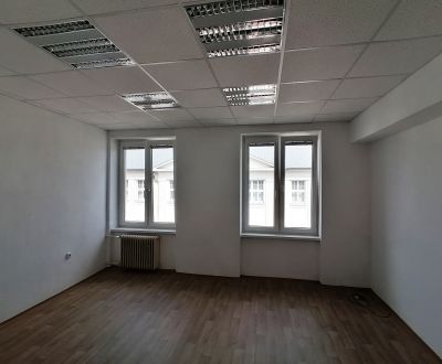 Pronájem Kancelářské prostory, Kancelářské prostory, Centrum, Martin, 