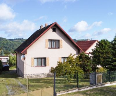 Prodej rodinného domu Sázava, okres Benešov – zahrada 661 m².