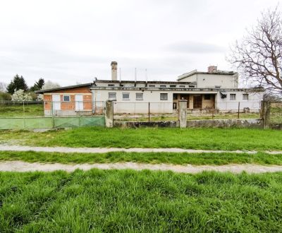 Prodej Prostory pro výrobu, Prostory pro výrobu, Veľký Krtíš, Slovensk