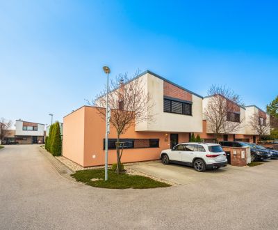 Prodej Rodinný dům, Rodinný dům, Nitra, Slovensko