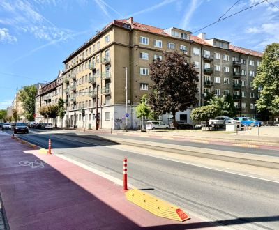 Pronájem Byt 2+1, Byt 2+1, Vajanského nábrežie, Bratislava - Staré Mes