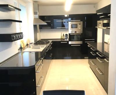 Pronájem Rodinný dům, Rodinný dům, Ôsma, Bratislava - Nové Mesto, Slov