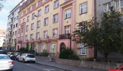 Pronájem Byt 1+1, Byt 1+1, Klemensova, Bratislava - Staré Mesto, Slove