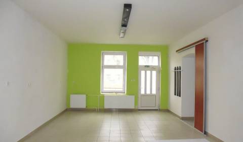 Prostory pro obchod, Masarykova, pronájem, Prešov, Slovensko