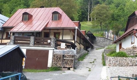 Prodej Chata, Chata, Turecká, Banská Bystrica, Slovensko