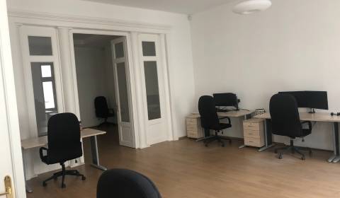 Kancelářské prostory, pronájem, Trnava, Slovensko