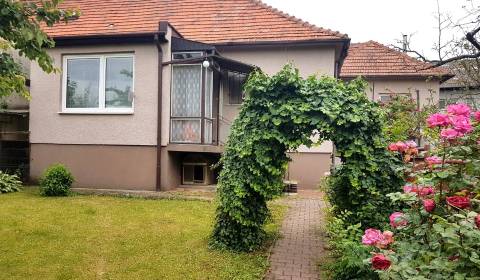 Rodinný dům, prodej, Nitra, Slovensko