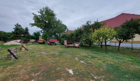 Pozemky - bydlení, prodej, Komárno, Slovensko