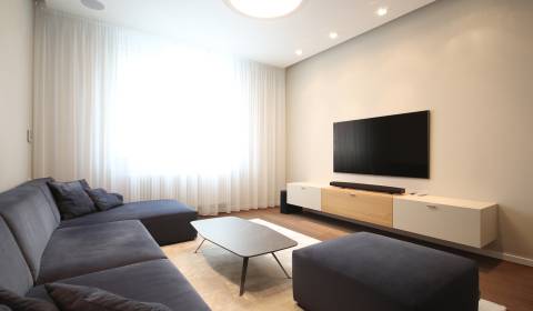Byt 3+1, Medená, pronájem, Bratislava - Staré Mesto, Slovensko