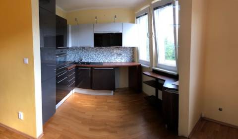 Byt 3+1, Janotova, prodej, Bratislava - Karlova Ves, Slovensko