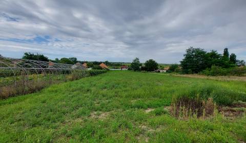 Pozemky - bydlení, prodej, Komárno, Slovensko