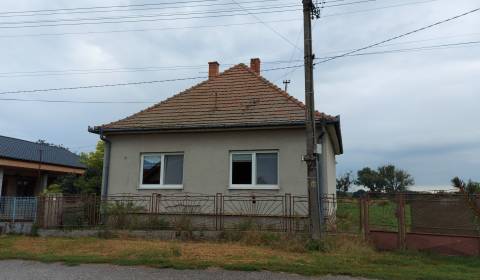 Rodinný dům, prodej, Nitra, Slovensko