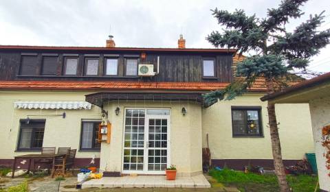 Rodinný dům, Cerovská, prodej, Pezinok, Slovensko