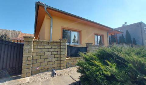 Rodinný dům, prodej, Komárno, Slovensko