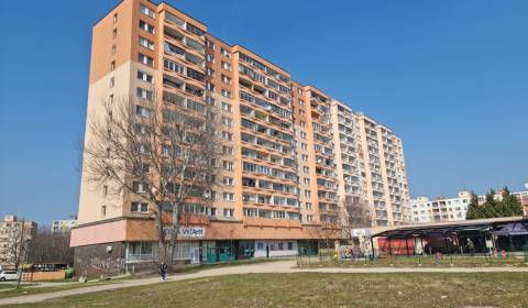 Byt 2+1, Hálova, prodej, Bratislava - Petržalka, Slovensko