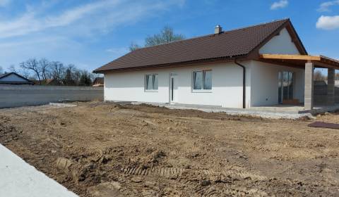 Rodinný dům, prodej, Šaľa, Slovensko