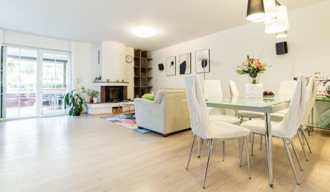 Pronájem Rodinný dům, Rodinný dům, Kozičova, Bratislava - Devín, Slove