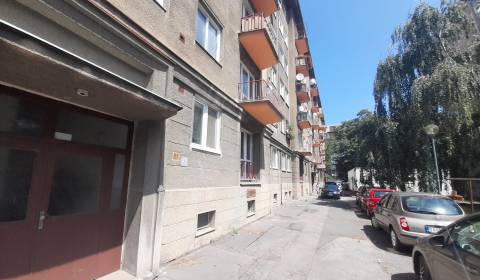 Byt 1+1, Jelačičova, prodej, Bratislava - Ružinov, Slovensko