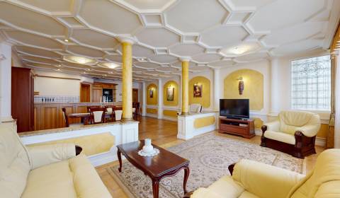 Pronájem Byt 4+1, Byt 4+1, Zámocká, Bratislava - Staré Mesto, Slovensk