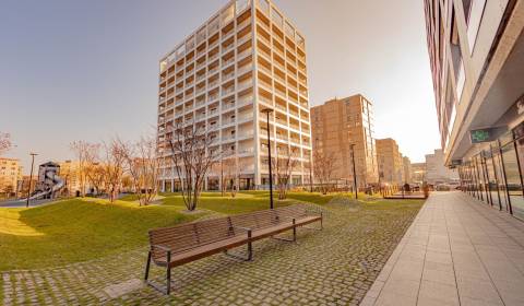 Byt 3+1, Račianska, prodej, Bratislava - Nové Mesto, Slovensko