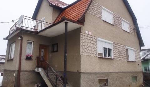 Rodinný dům, Družstevná, prodej, Prievidza, Slovensko