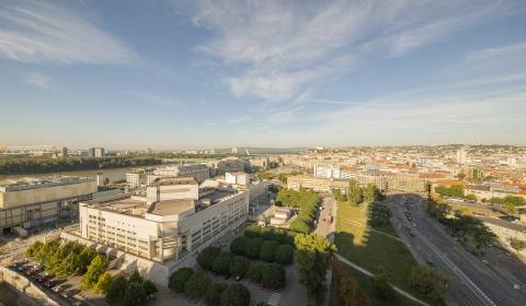 Byt 2+1, Landererova, prodej, Bratislava - Staré Mesto, Slovensko