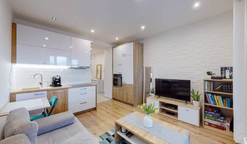 Byt 2+1, Národná trieda, prodej, Košice - Sever, Slovensko