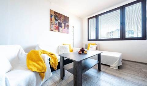 Pronájem Byt 2+1, Obrody, Košice - Západ, Slovensko