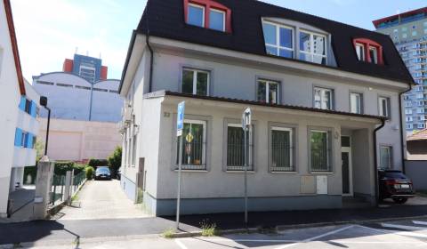 Prostory pro obchod, Klincová, pronájem, Bratislava - Ružinov, Slovens