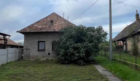 Prodej Rodinný dům, Rodinný dům, Hlavná, Komárno, Slovensko