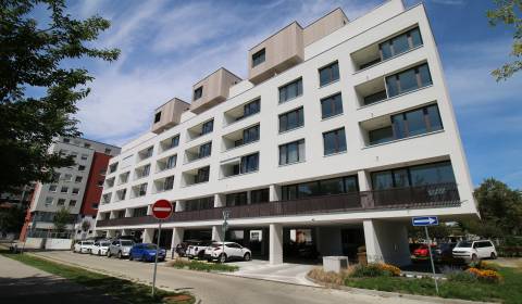 Prodej Byt 3+1, Byt 3+1, Bratislava - Ružinov, Slovensko