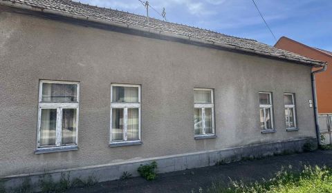 Prodej Rodinný dům, Rodinný dům, Ľudovíta Štúra, Levice, Slovensko