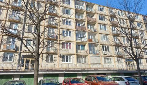 Byt 2+1, prodej, Bratislava - Nové Mesto, Slovensko