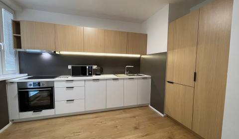 Byt 3+1, Priekopnícka, prodej, Bratislava - Podunajské Biskupice, Slov