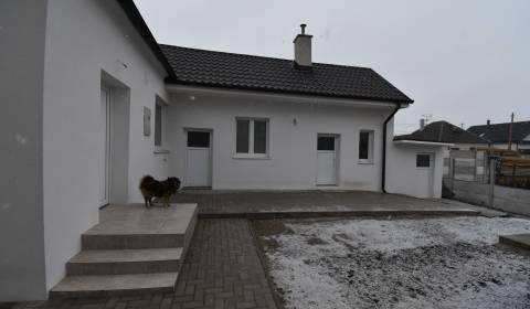 Rodinný dům, Trstice, prodej, Galanta, Slovensko