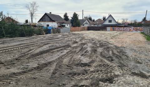 Pozemky - bydlení, prodej, Nové Zámky, Slovensko
