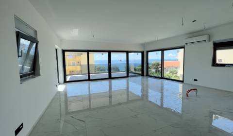 HR/KOŽINO/ZADAR-Prodej 4i bytu s velkou terasou a výhledem na moře