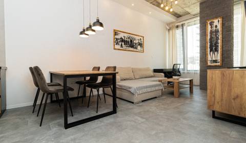 Pronájem Byt 2+1, Byt 2+1, Chalúpkova, Bratislava - Staré Mesto, Slove