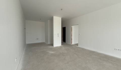 Prodej Byt 2+1, Byt 2+1, Galanta, Slovensko