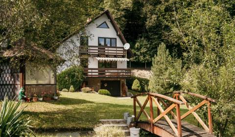Prodej Rodinný dům, Rodinný dům, Belušské Slatiny, Púchov, Slovensko