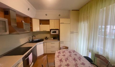 Pronájem Byt 3+1, Byt 3+1, Nové Zámky, Nové Zámky, Slovensko