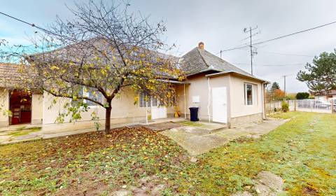 Prodej Rodinný dům, Rodinný dům, Komárno, Slovensko