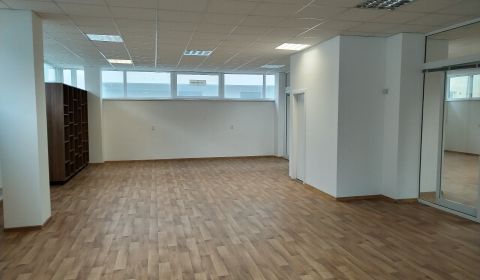 Pronájem Prostory pro obchod, Prostory pro obchod, Martin, Slovensko